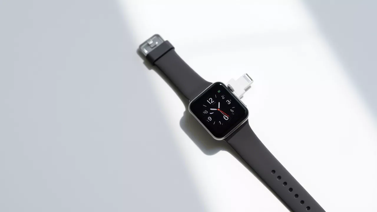 از کجا بفهمیم باتری ساعت هوشمند خراب است؟